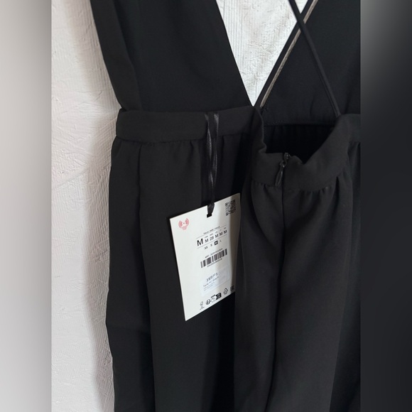 NWT Zara 50th Black Deep V Neck Spaghetti Strap Black Barrel Backless Jumpsuit - Picture 11 of 13